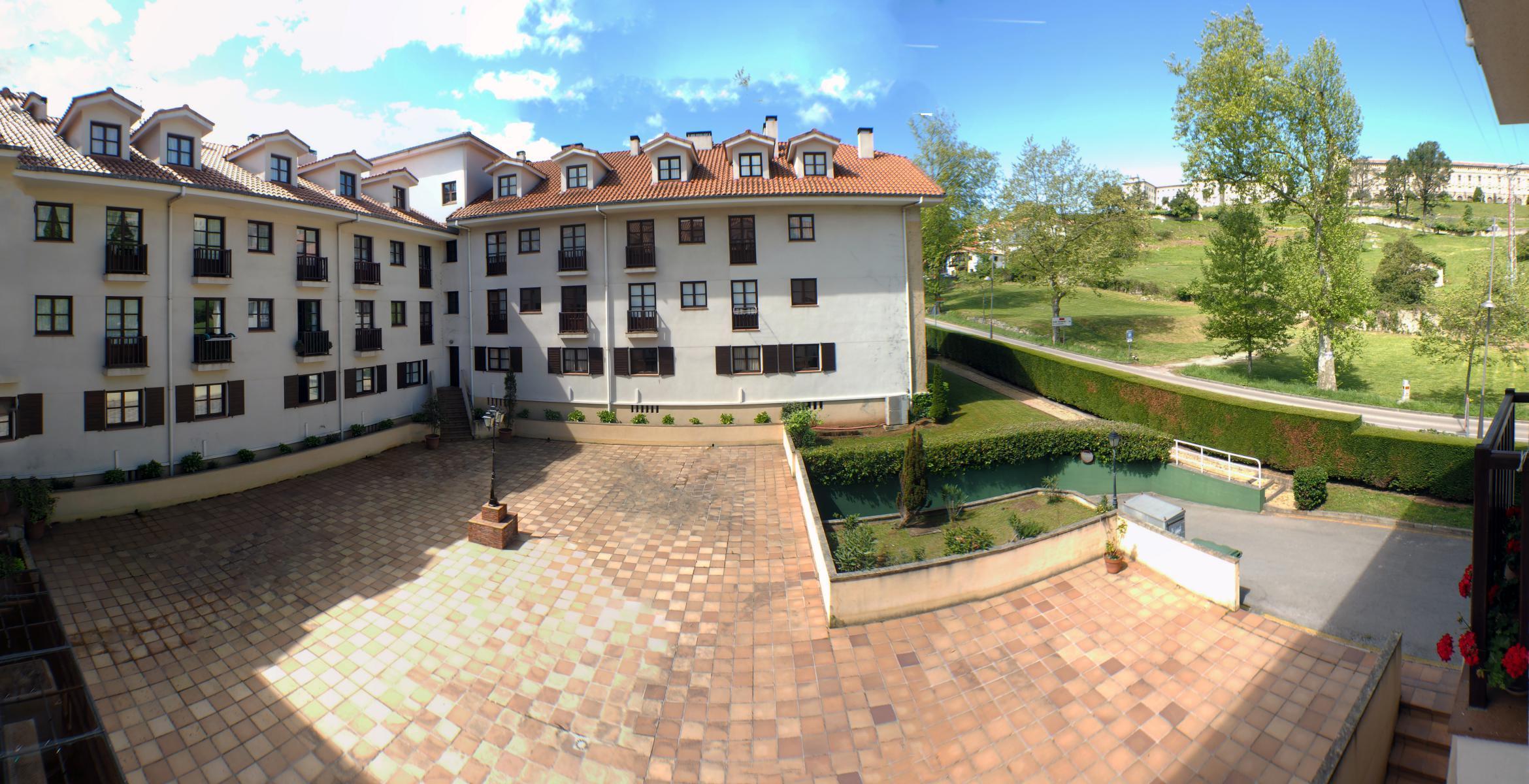 Hotel Comillas Bagian luar foto